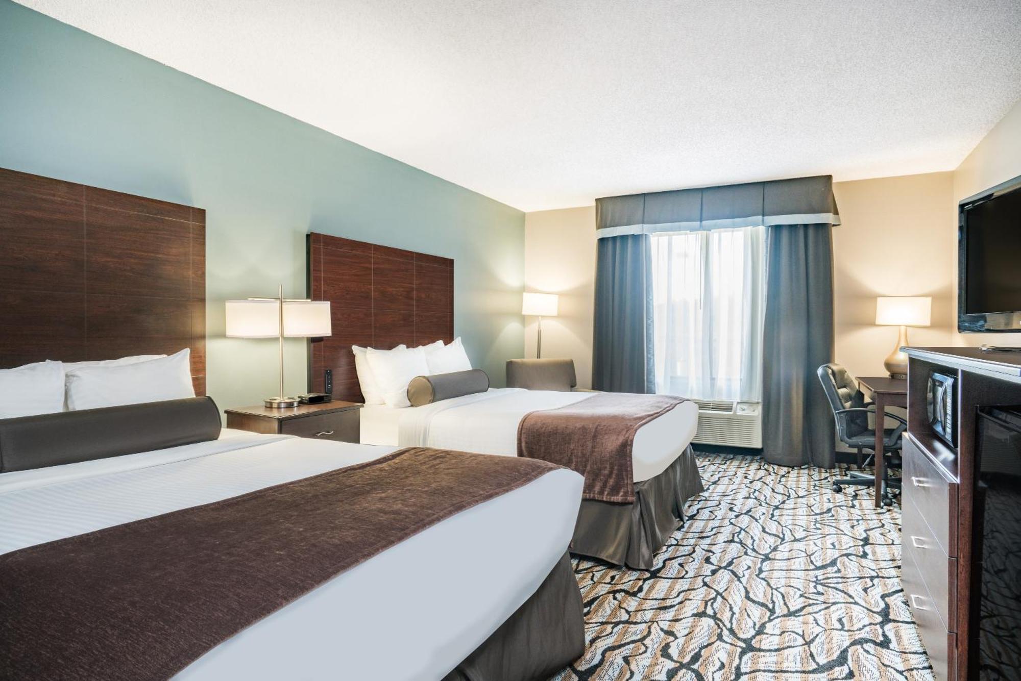 Days Inn & Suites By Wyndham ואוסאו מראה חיצוני תמונה